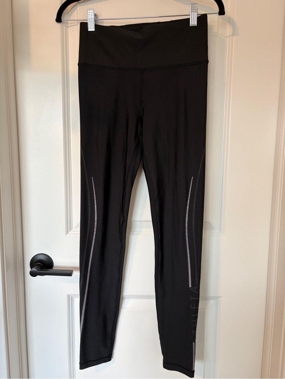 Athleta Interval High Rise Wordmark Tight Leggings Small Tall S/T